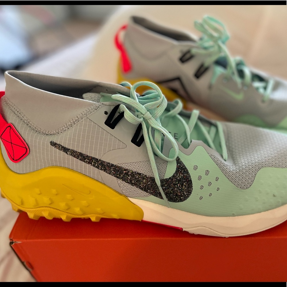 Nike wild horse 6 men sneakers